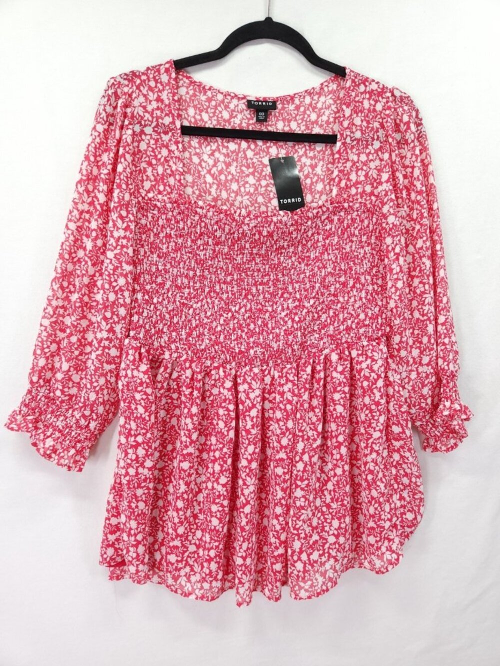 Torrid 00 M/L 10 Pink Ditsy Floral Smocked Square Neck Chiffon Babydoll Top